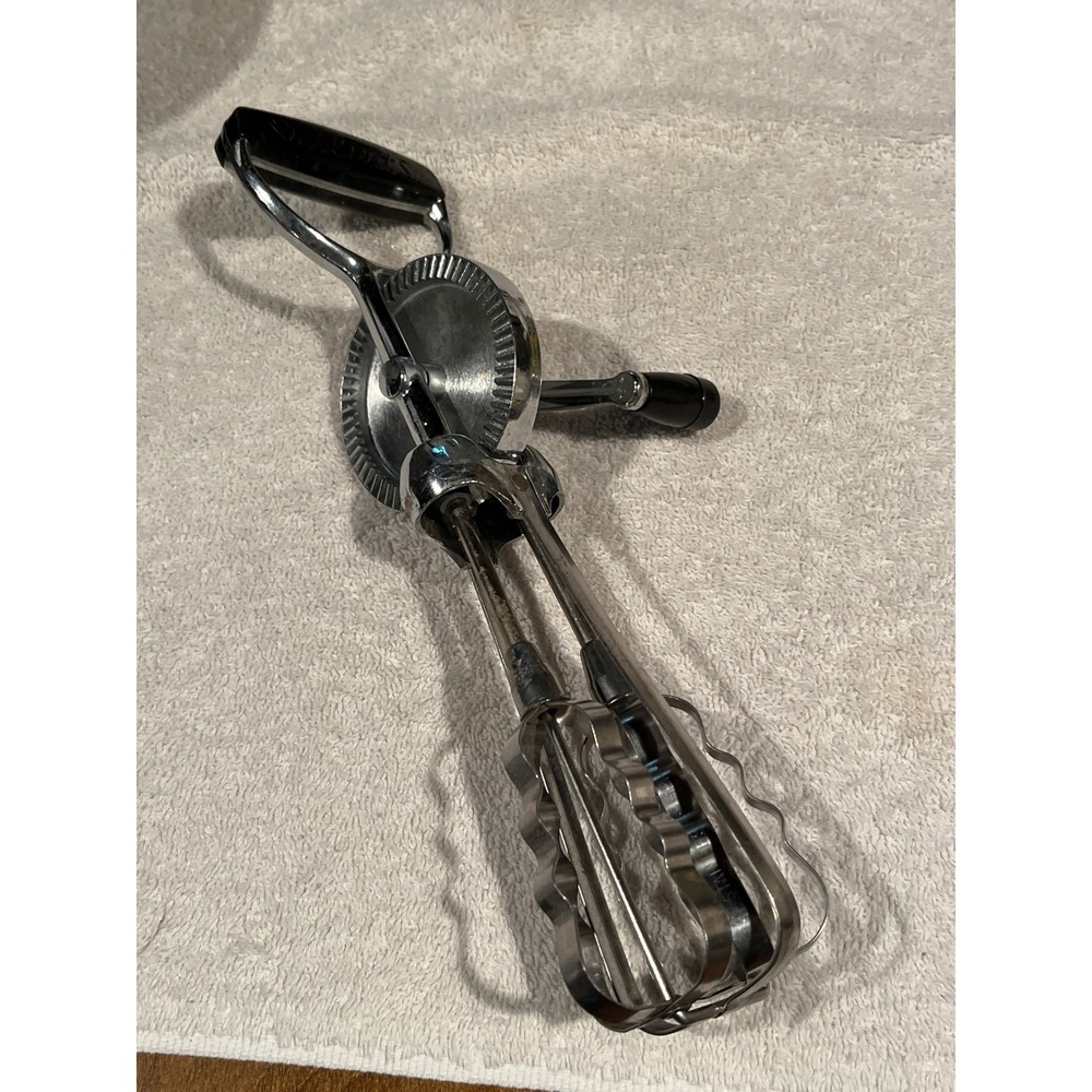 Vintage Flint Hand Crank Egg Beater Stainless Steel Rotary Mixer Black Handle